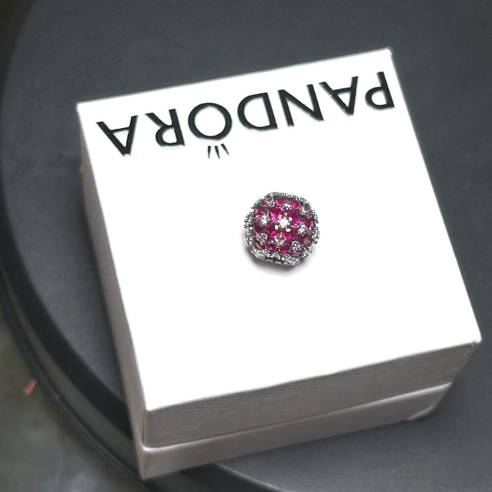 PANDORA Sparkling Pavé Round Pink Charm w/box - Picture 2 of 11